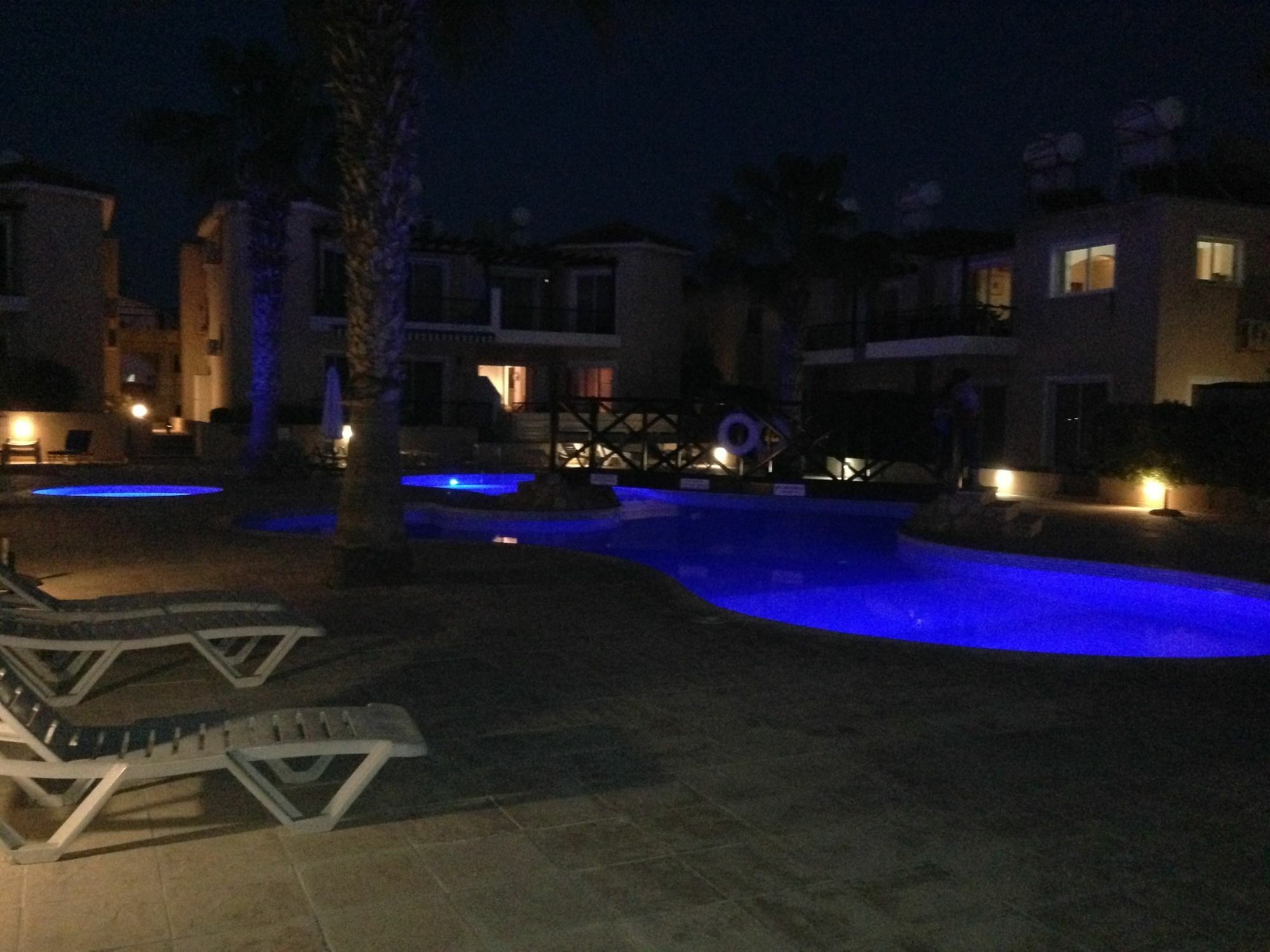 Apartmán Sirena Sunrise 120 Paphos Exteriér fotografie